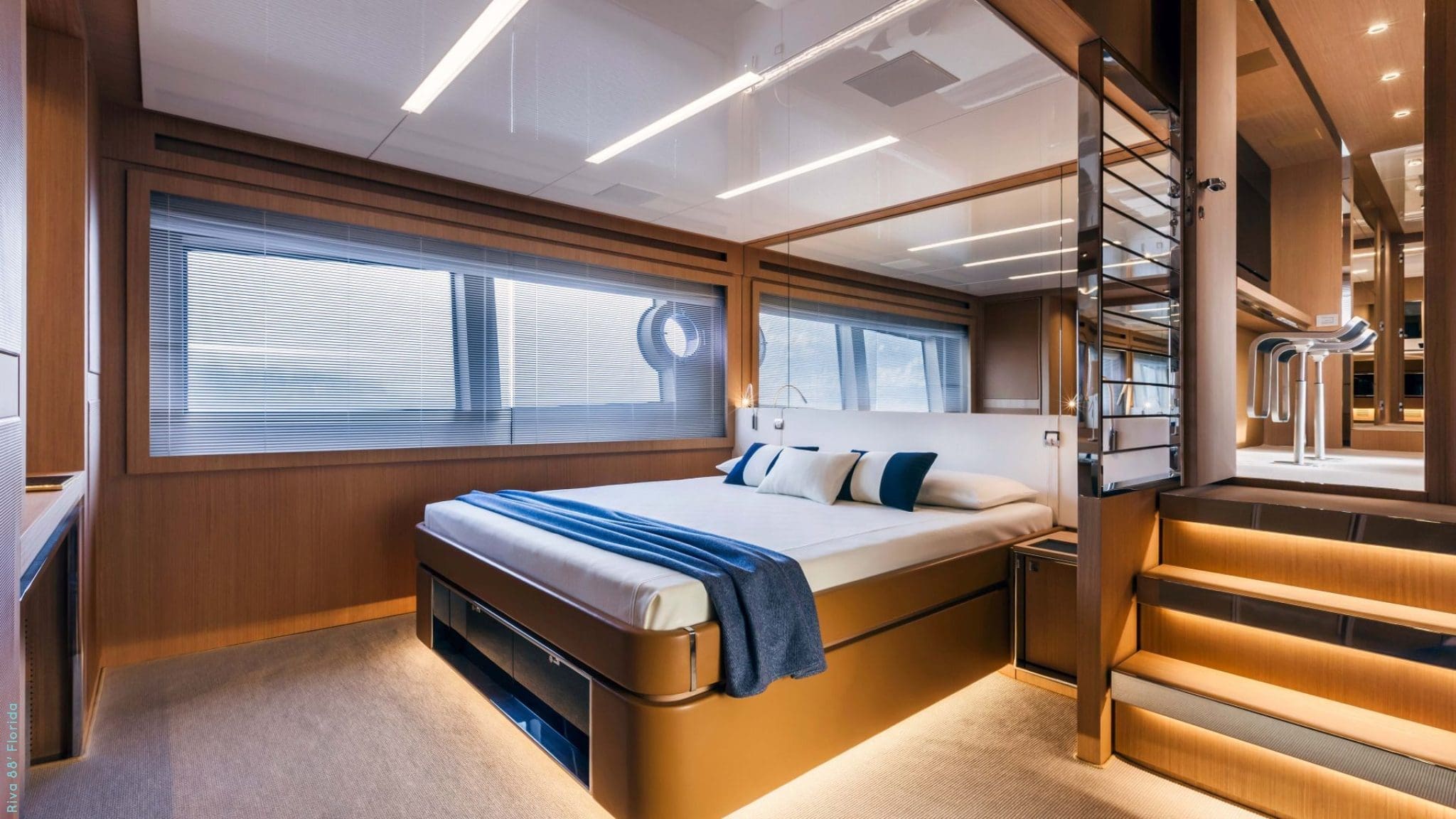 "weSail™" 88 foot yacht with a 3000 nautical mile range, made in China - Image 9